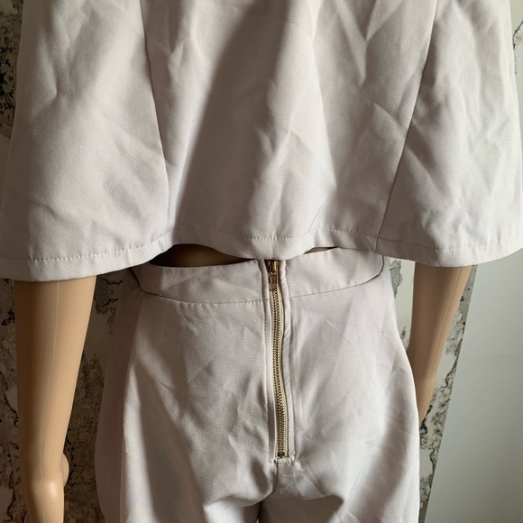 CO-ORD SHORT SET WITH CAPE BLAZER - Picture 6 of 7